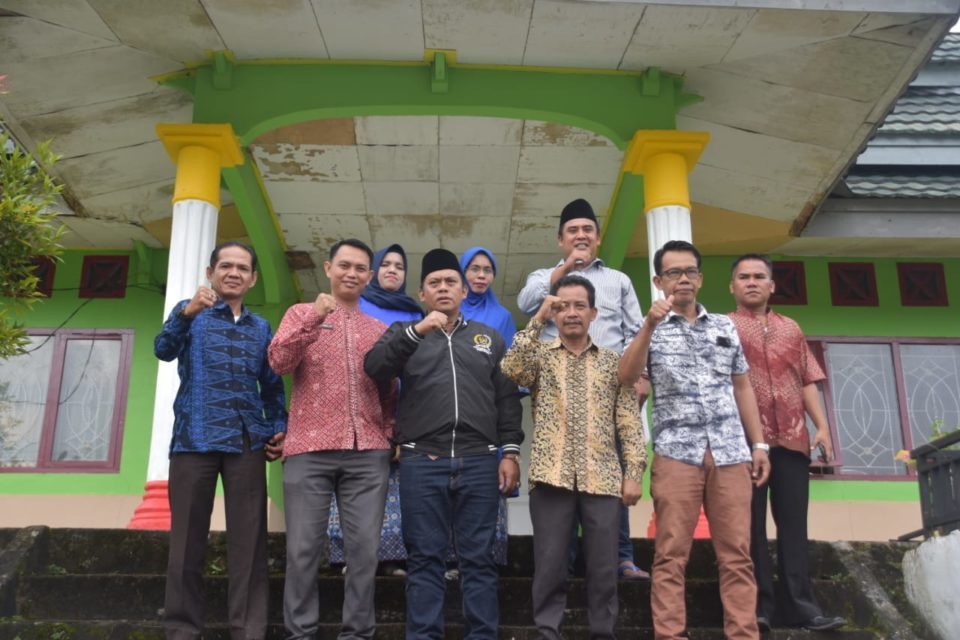 Sofyan Ali Perhatikan Nasib Guru di Pedalaman