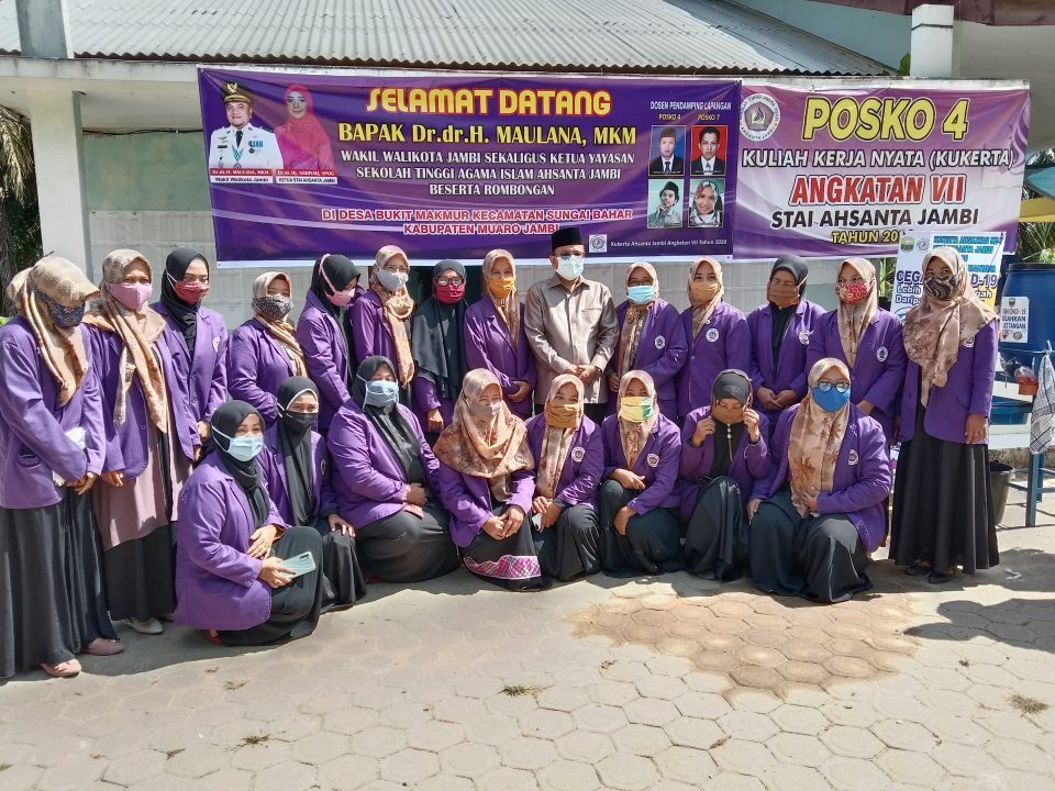 Wakil Walikota Jambi Kunjungi Posko KKN STAI Ahsanta di Sungai Bahar