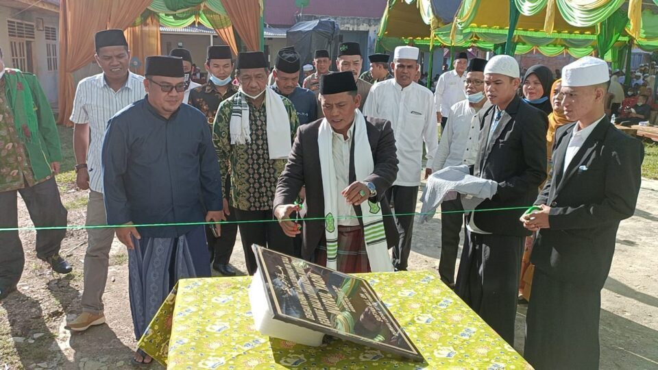 Banjir Pujian, Sofyan Ali Resmikan BLK Ponpes di Merangin