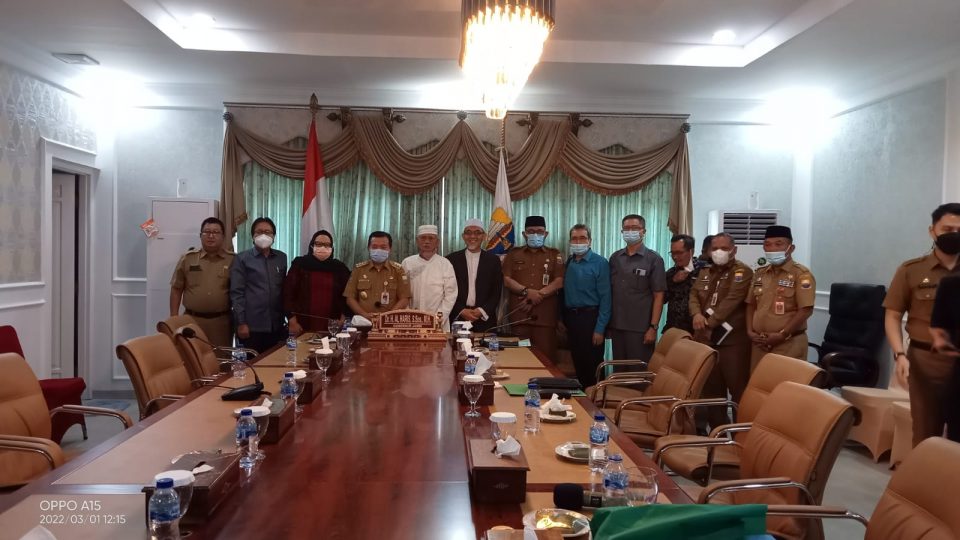 Al Haris Fasilitasi Selesaikan Masalah Unbari