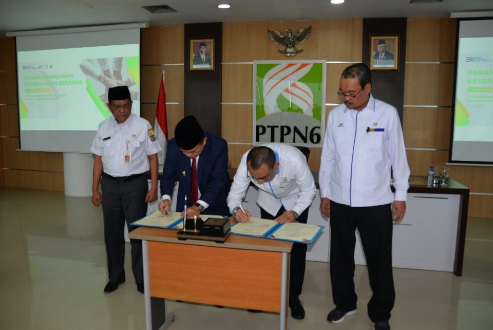AL HARIS USULKAN PTPN VI DIRIKAN PABRIK MINYAK SAYUR