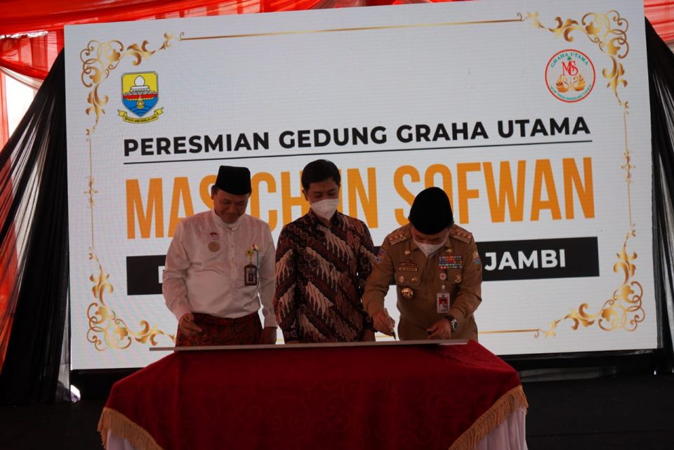 AL HARIS: PEMPROV JAMBI TERUS TINGKATKAN LAYANAN KESEHATAN