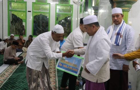Safari Ramadhan, Al Haris Disambut Penuh Suka Cita Warga Tanjabtim