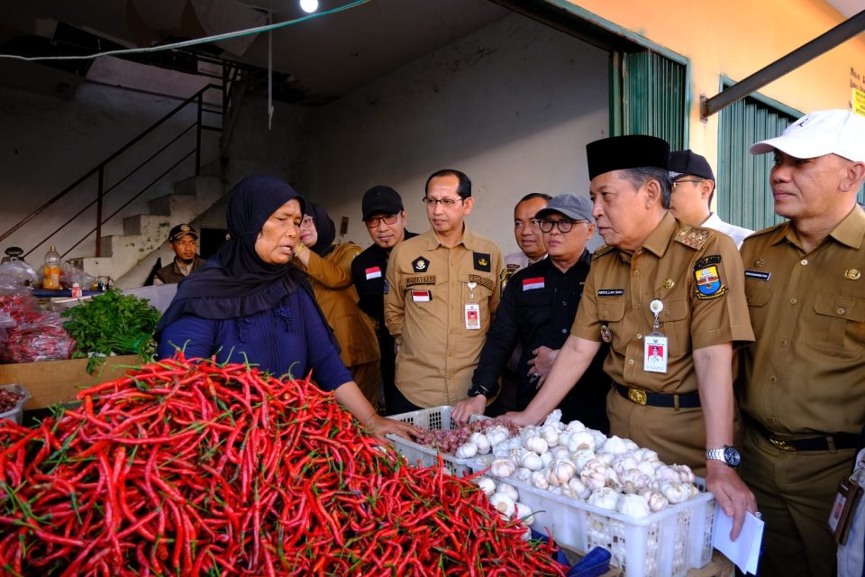 Jelang Lebaran, Wagub Sani Pastikan Stok Sembako Aman, Inflasi Terkendali
