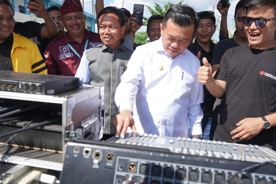 Disebut Dorong Pertumbuhan Ekonomi Jambi, Al Haris Motivasi Pengusaha Sound System