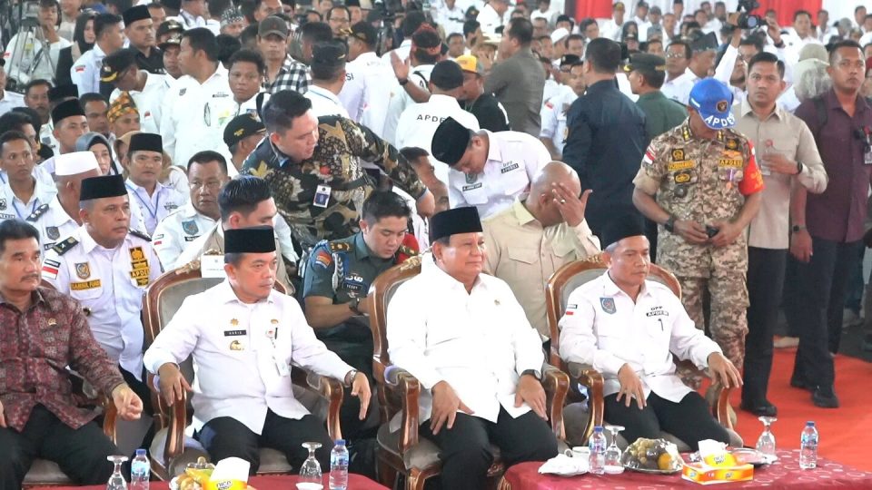 Di Depan Prabowo, Al Haris Puji Peran Kades Dalam Pembangunan