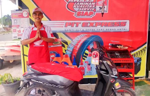 PIT Express AHASS, Layanan Servis Motor Cepat Gak Pake Antri