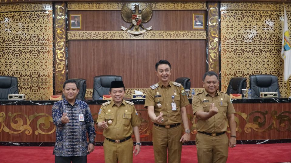 Buka TOT Program Sobat OJK, Gubernur Ingatkan Waspadai Pinjol