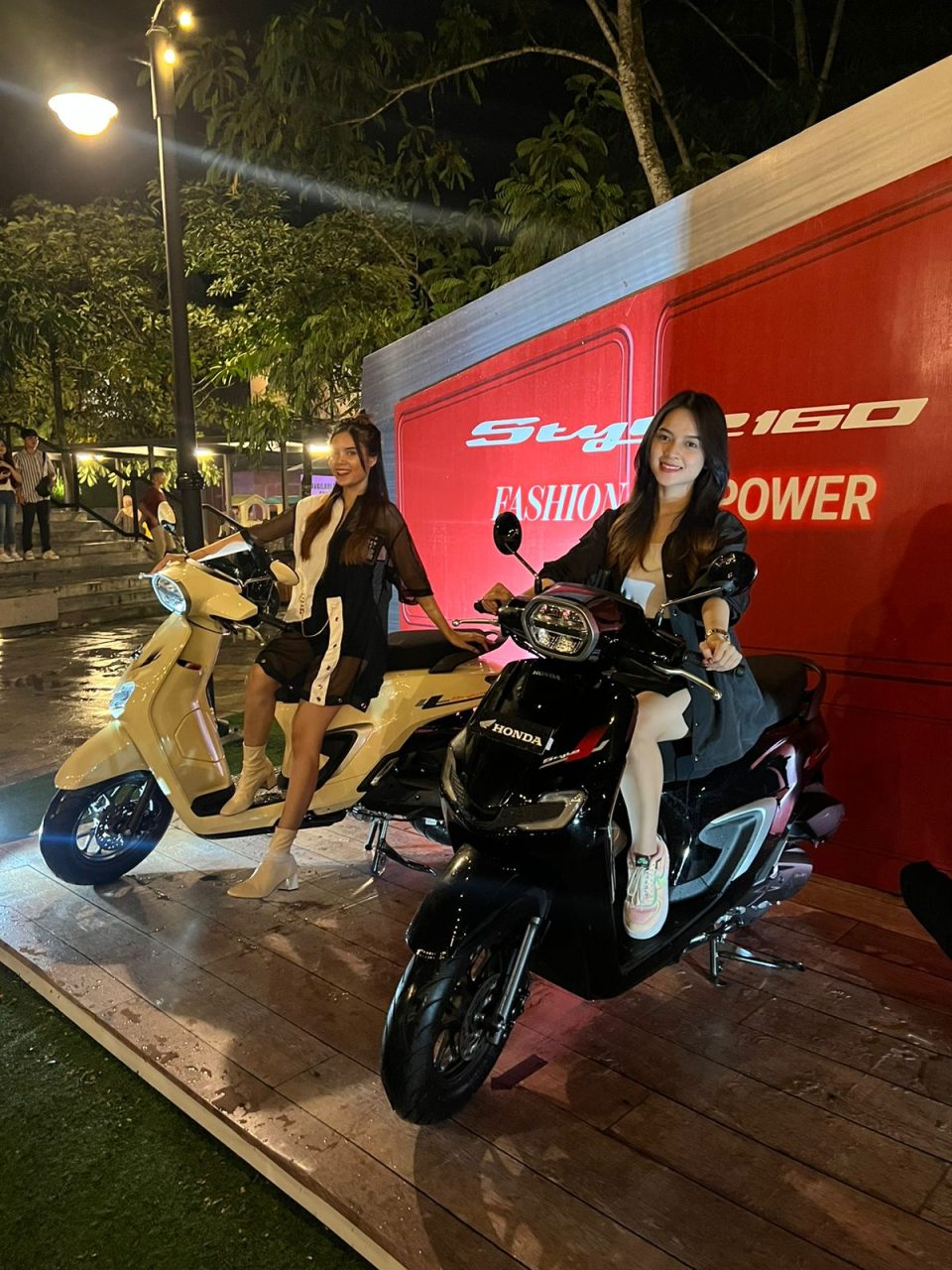 Pikat Masyarakat Jambi, Sinsen Resmi Luncurkan Skutik Premium Fashionable New Honda Stylo 160