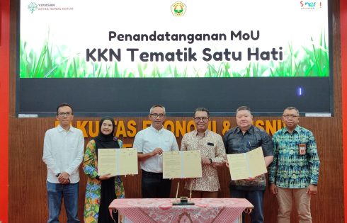 Aksi Kolaborasi Generasi Muda dan Yayasan AHM Bangun Negeri