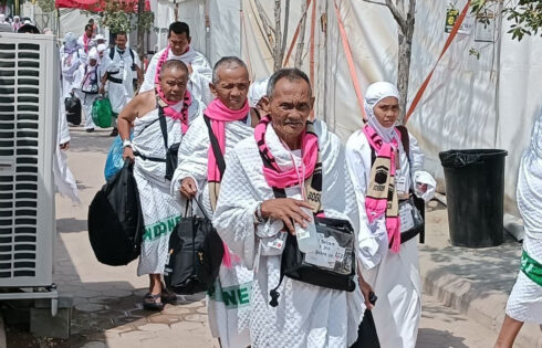 Puncak Haji, Hari Ini Seluruh Jemaah Haji Jambi Wukuf di Arafah