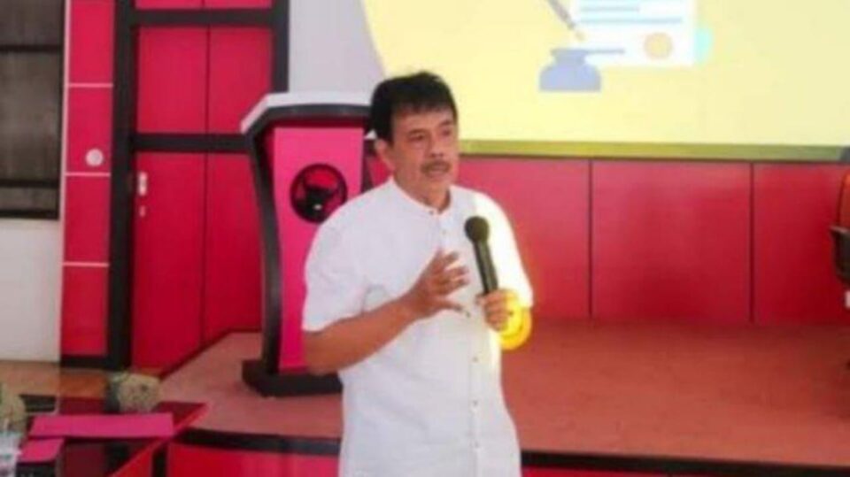 Agak Laen (Strategi Seniman dan Politikus)