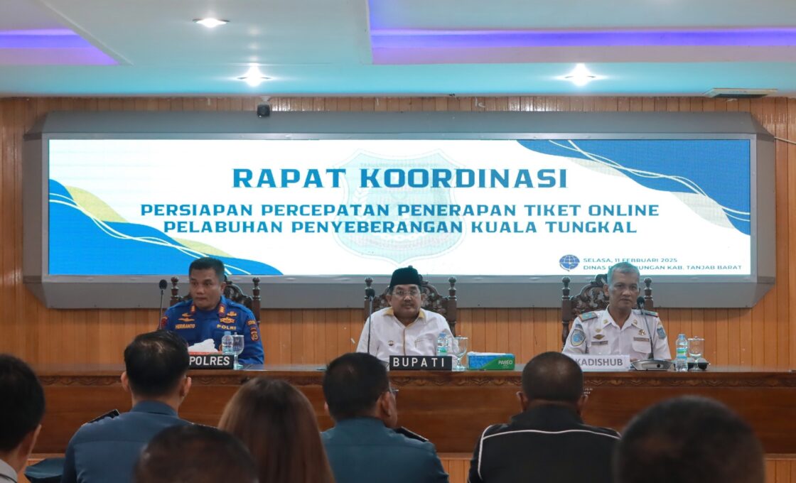 Bupati Tanjung Jabung Barat menghadiri Rapat Koordinasi persiapan penerapan tiket online di pelabuhan