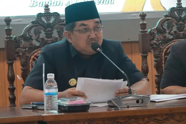 Bupati Anwar Sadat Pimpin Rakor Pembinaan Awal OPD Tahun 2025 dan Evaluasi Capaian Kinerja OPD Kabupaten Tanjung Jabung Barat Tahun 2024