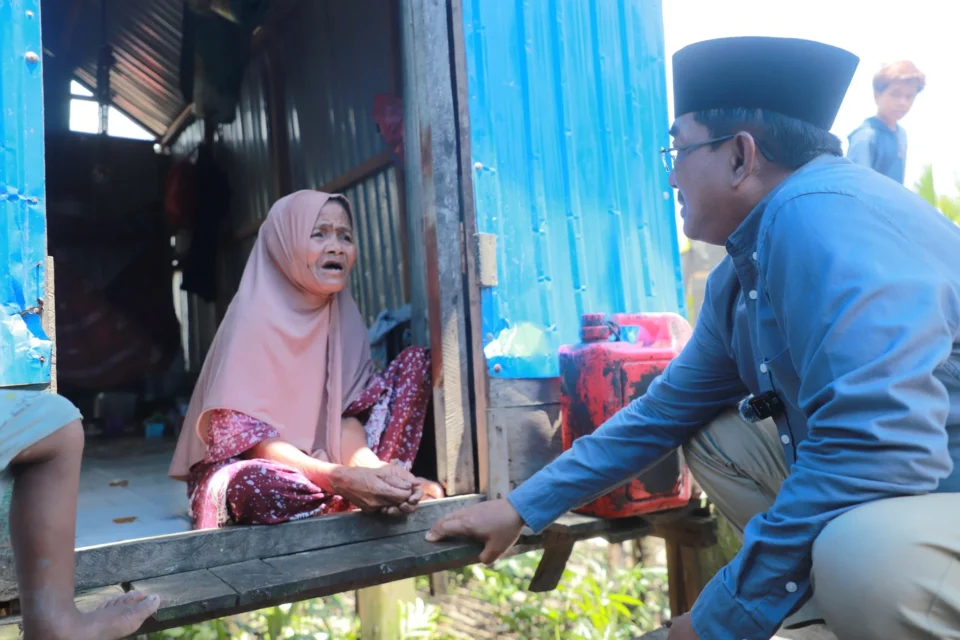 Sentuhan Humanis Bupati Anwar Sadat, Bantu Janda Lima Anak Miliki Rumah Layak Huni