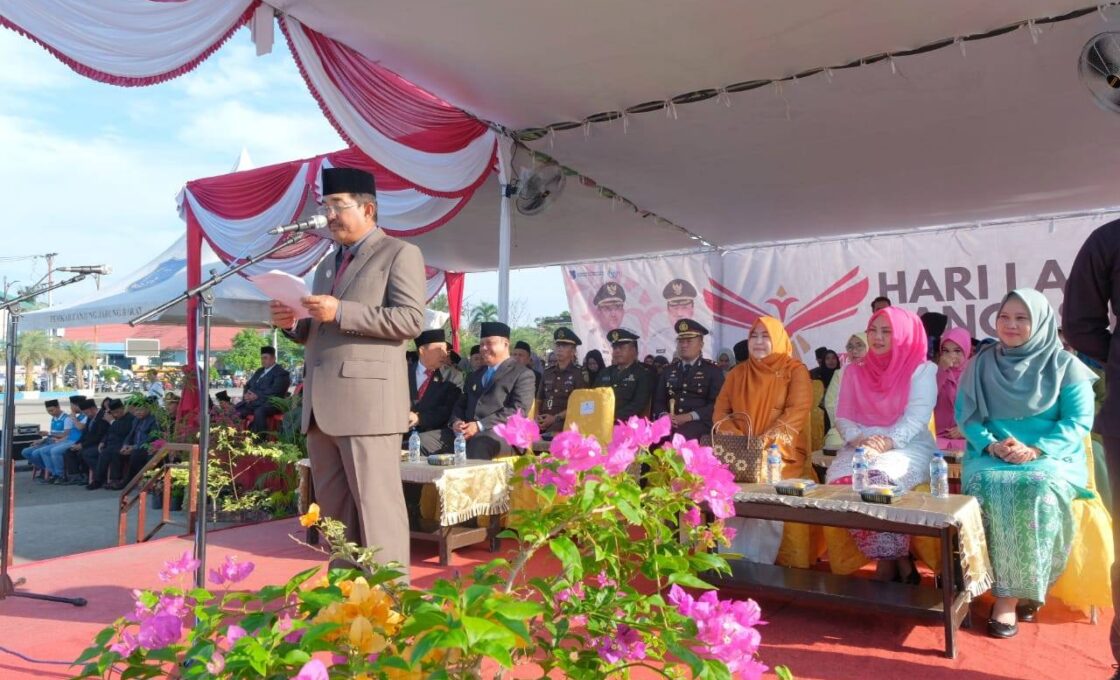 Bupati Anwar Sadat saat memberikan sambutan Hari Lahir Pancasila