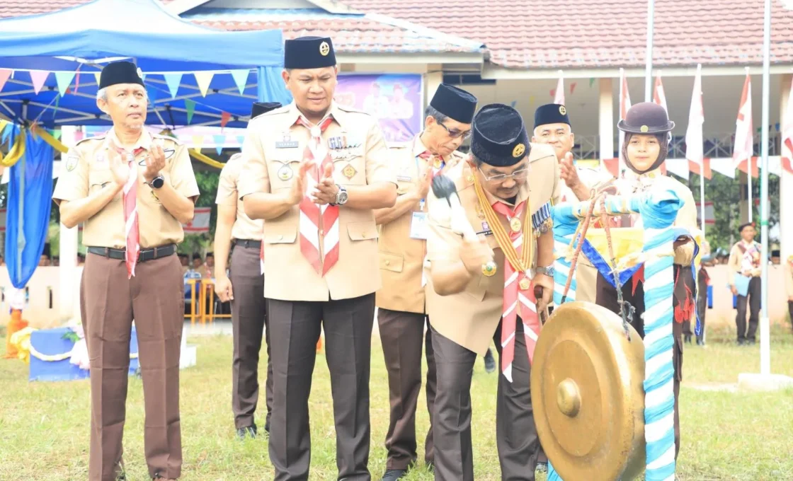 Bupati Anwar Sadat Resmi Buka Jambore Pramuka 2025: Bangun Karakter Generasi Muda di Tanjung Jabung Barat