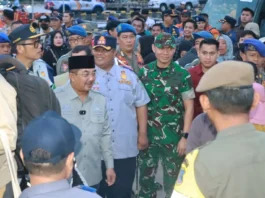 Program Arus Balik Gratis Tahun Ketiga, Bupati Anwar Sadat Lepas 152 Warga ke Batam
