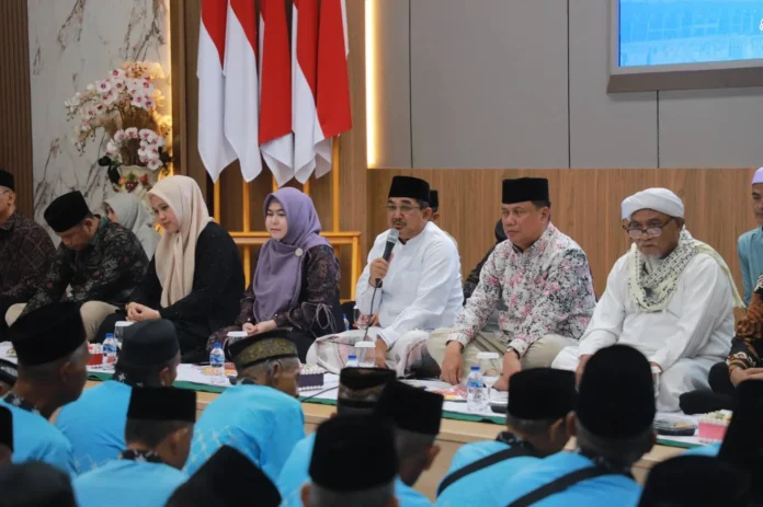 Bupati Anwar Sadat Lepas 376 Jemaah Haji Tanjab Barat
